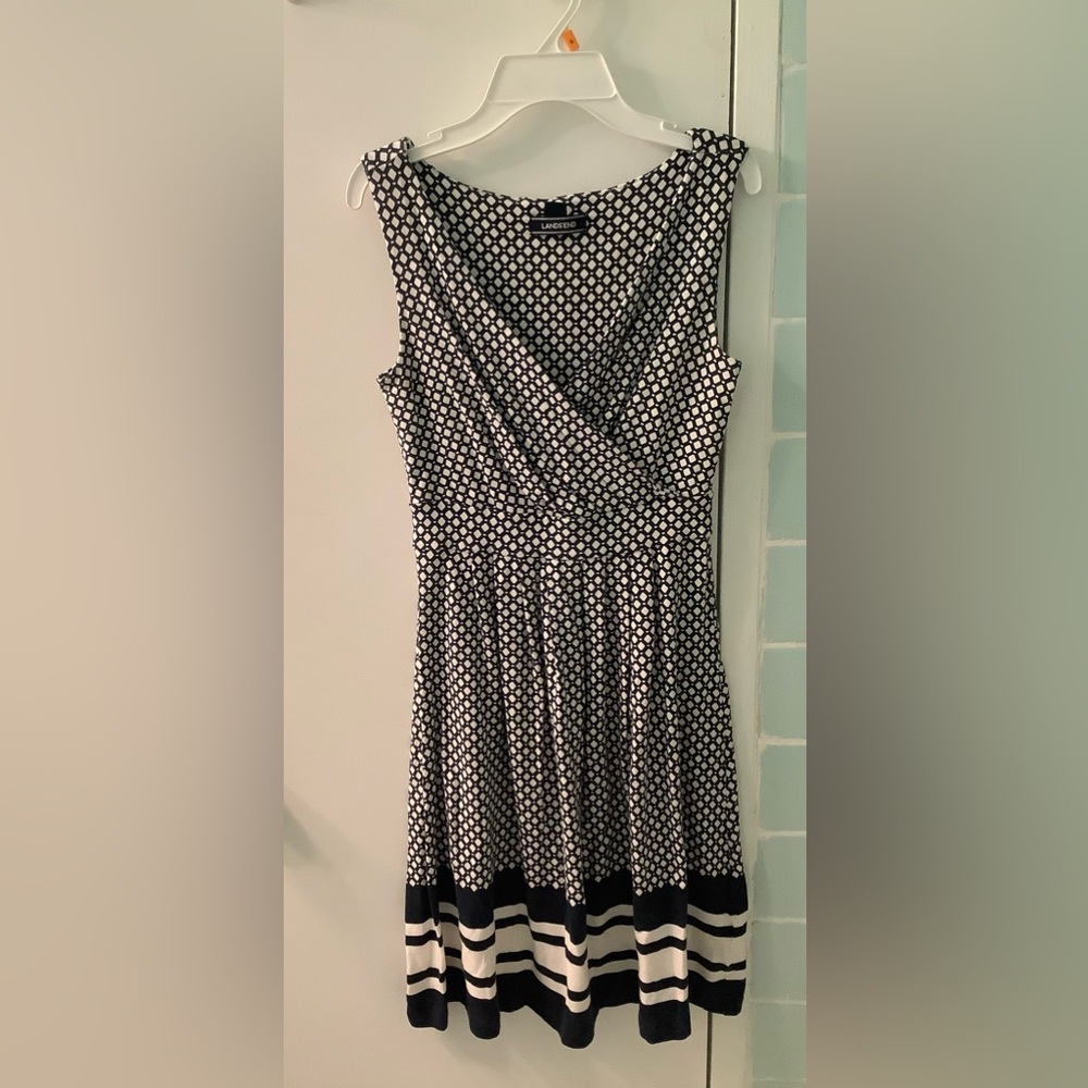 Sleeveless dress, Land’s End, Size XS 2-4